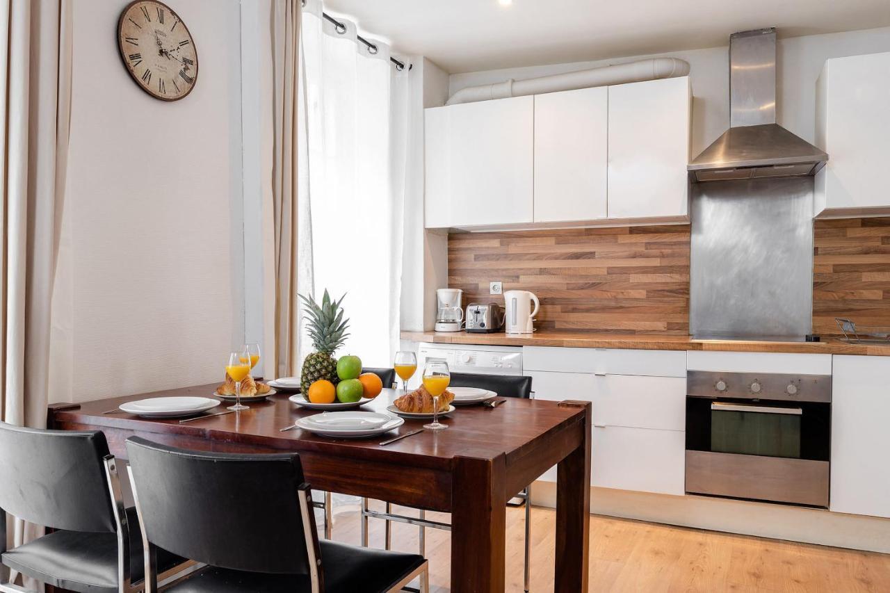 Rue Cler - Eiffel Tower City Apartment Párizs Kültér fotó